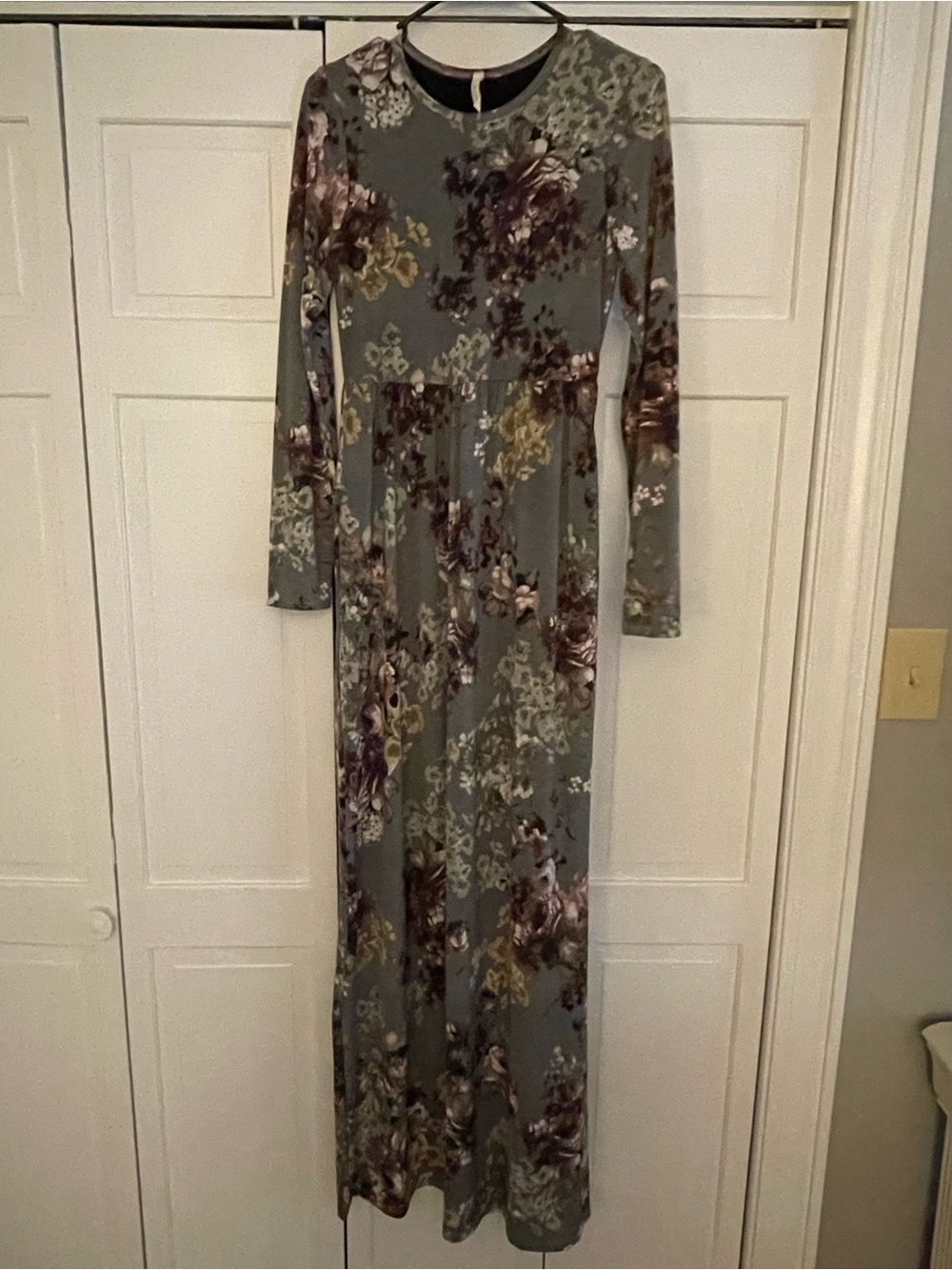 Bellamie Sage Green Floral Long Sleeve Maxi Dress